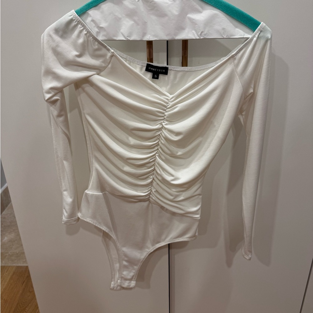 Honey bum white long sleeve bodysuit